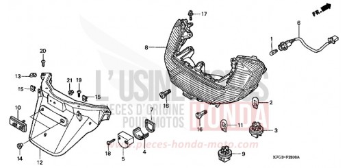 TAILLIGHT/REAR FENDER FES250X de 1999